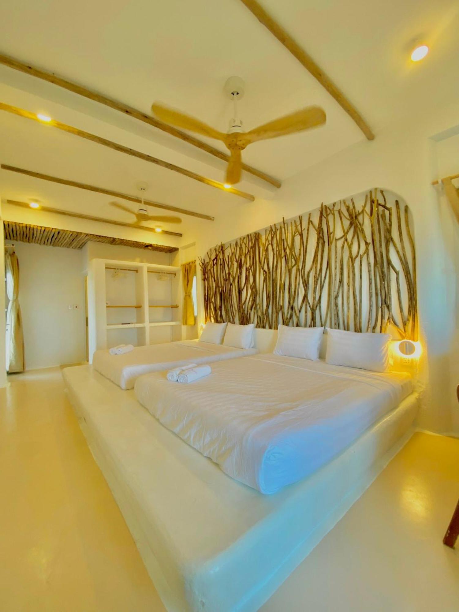 Chiu Chiu Resort Dao Phu Quy Cu Lao Thu Bagian luar foto